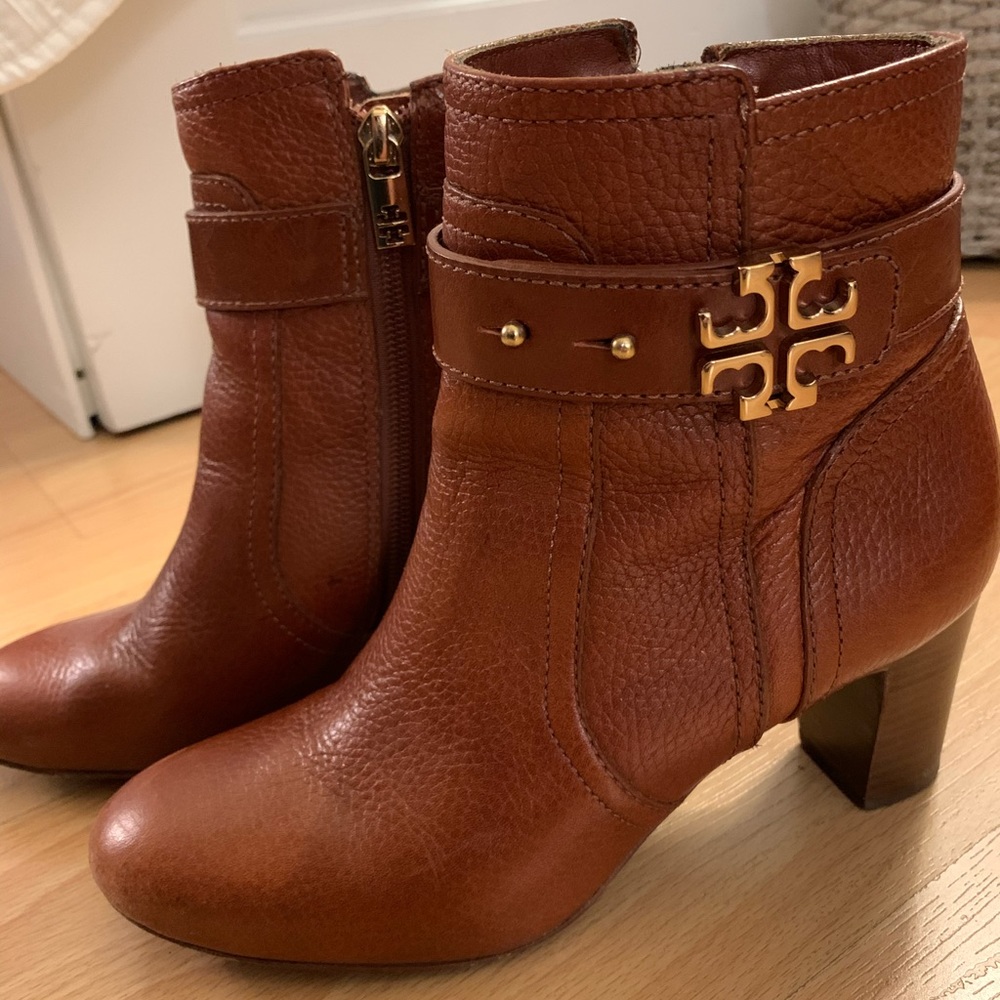 Tory Burch Boots